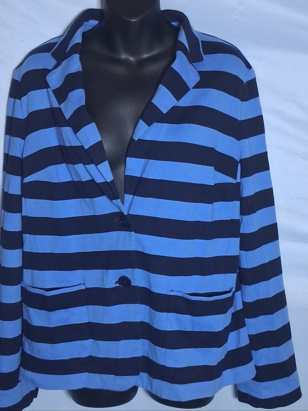 Talbots size large (L) blue and navy  horizontal striped knit blazer